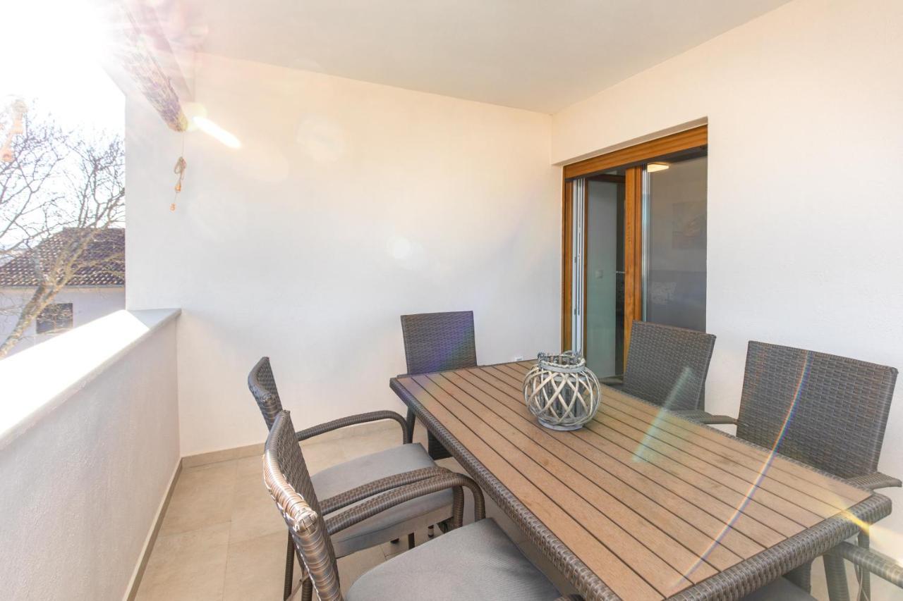 Apartments Brig Perfect Countryside Holiday! Krk Town Exterior foto