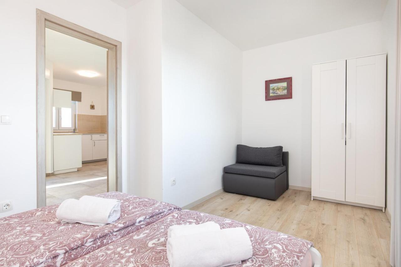 Apartments Brig Perfect Countryside Holiday! Krk Town Exterior foto